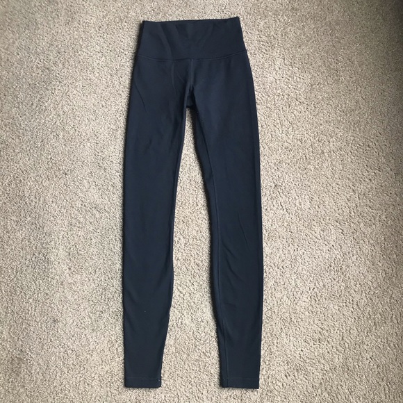Tall Lululemon Wunder Under Hi-Rise Tight Sz 4/31" - Picture 5 of 9